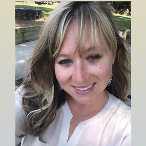 Meet your Posher, Cassie